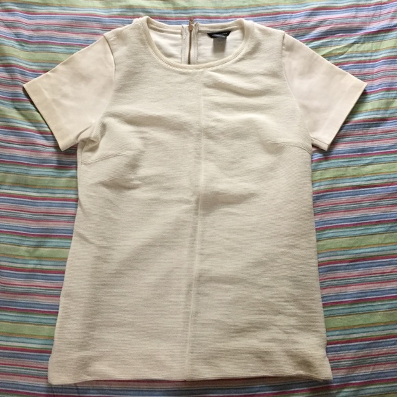Tee with leather short sleeves
