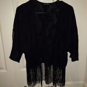 🚫HOLDING🚫 Black lace fringe kimono