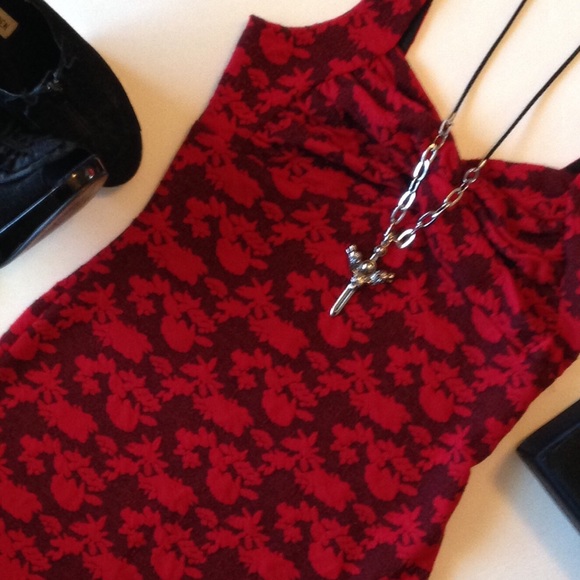 🎉HOST PICK🎉 Red Floral Print Dress