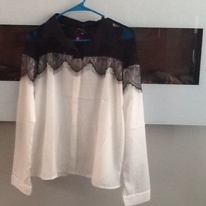 Long sleeves sheer top
