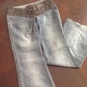 Belted flared jeans