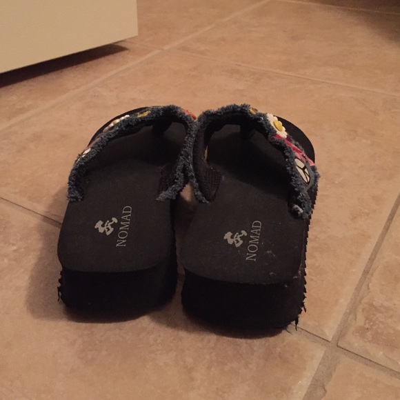 flip flops!! - Picture 3 of 3
