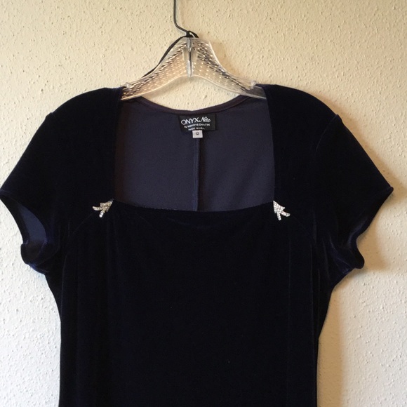 Onyx Night Navy Velvet Dress - Picture 2 of 4