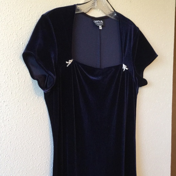 Onyx Night Navy Velvet Dress - Picture 4 of 4