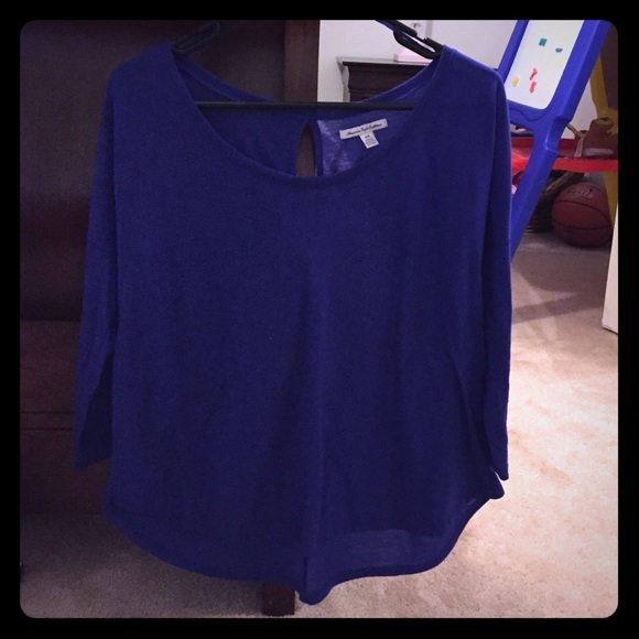 Navy blue American eagle top