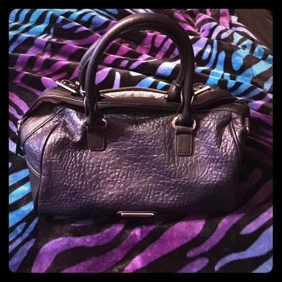 STEVE MADDEN