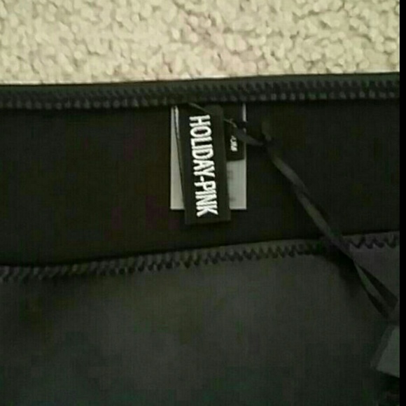 SOLD Neoprene bikini like triangl - Picture 2 of 3