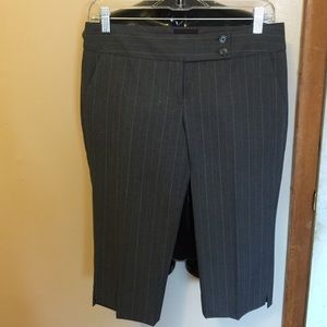 Gray stripped Capris