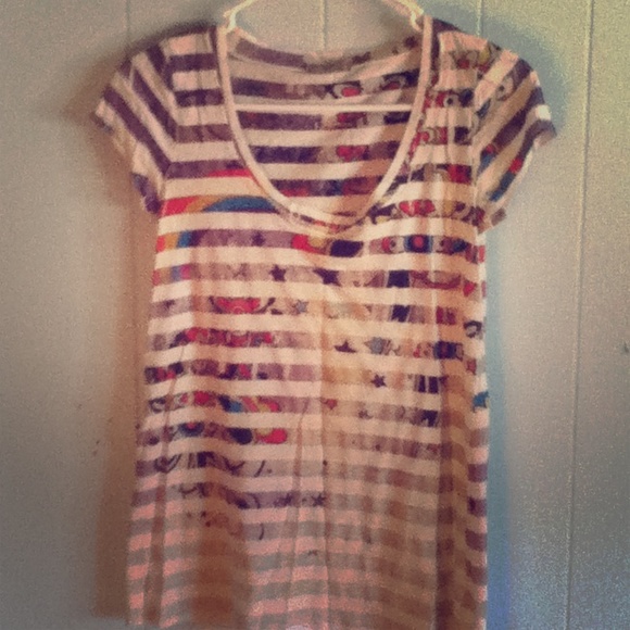 Delia's abstract stripe tee