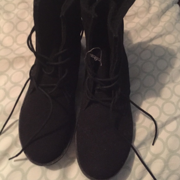 Black Boots