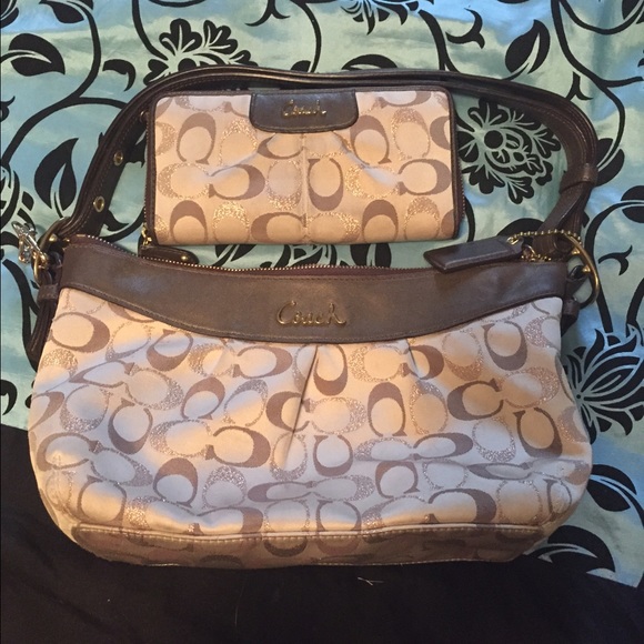 SOLD - Picture 1 of 1