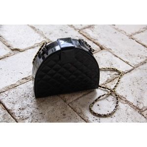 Vintage patent quilted bag with gold chain strap