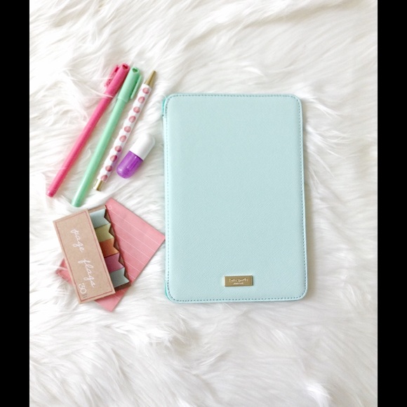 kate spade Accessories - ⚓️SALE⚓️ 💎🆕 Kate spade mint ipad mini case