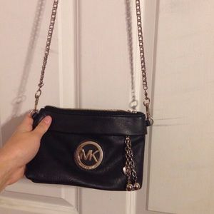 🌻Michael Kors🌻 black satchel!