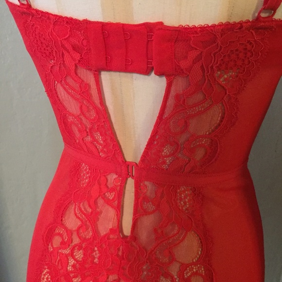 SOLD - Picture 3 of 4