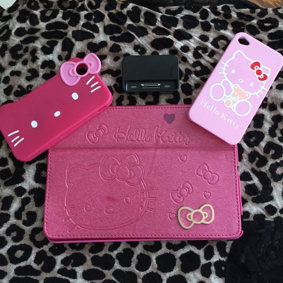 2iPhone 4&4s cases, iPad mini case &charging dock