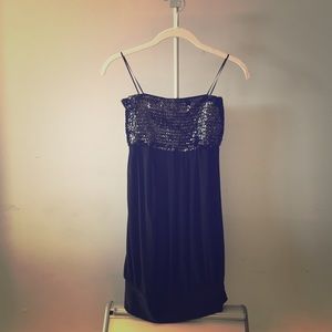 Sequined strapless dress