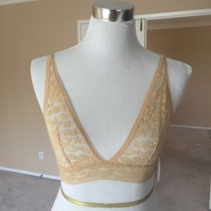 Dare to be bold beautiful lace top/bralette