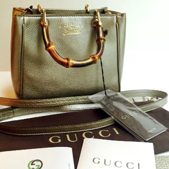 NWT Authentic Gucci Bamboo Gold Leather Mini Bag! - Picture 1 of 4