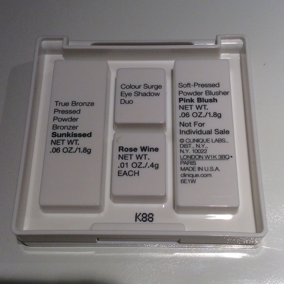 Clinique - shimmer/blush/bronzer/eye shadow duo - Picture 3 of 4