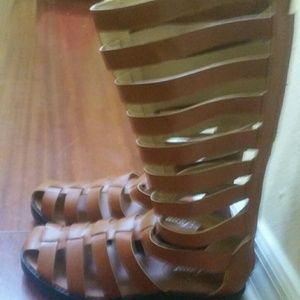 Gladiator shoes