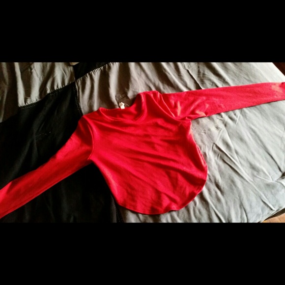 Top - Picture 2 of 2