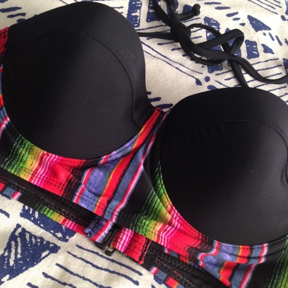 Push up Swim top PacSun