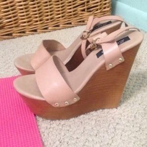 Bakers top selling Salima wedge heel