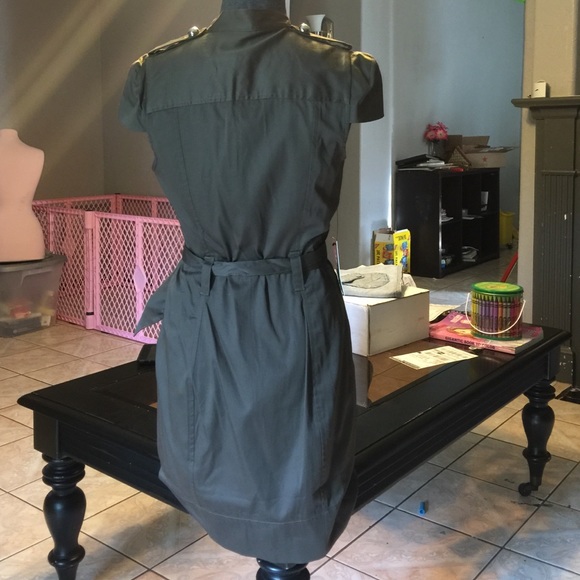 Dress - Picture 2 of 3