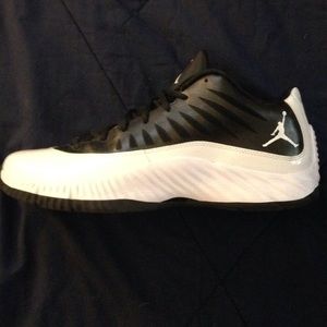 Super Fly 1 lows Jordan Nike Sz 12