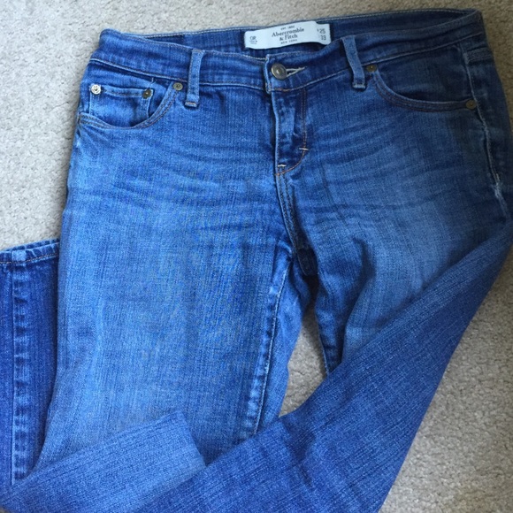 abrecombie jeans - Picture 3 of 3