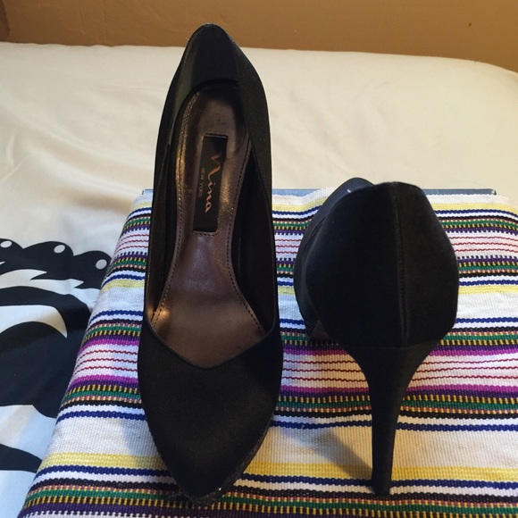 Nina Black Heels