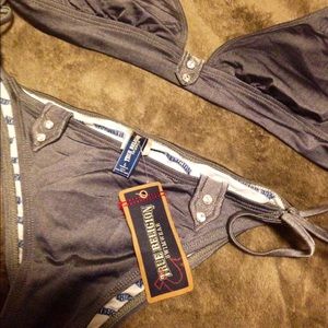 ☀️Hold for Ariana ☀️