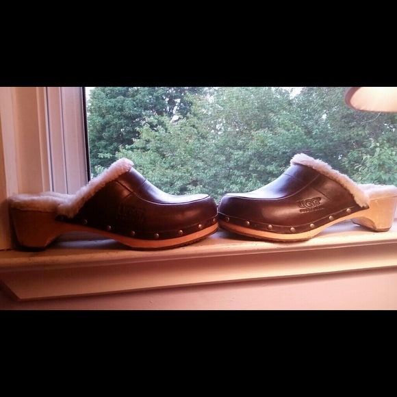 Ugg Clogs