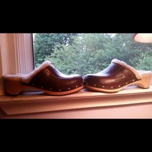 Ugg Clogs