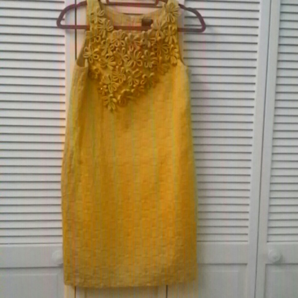 Yellow Taylor embellished shift dress - Picture 1 of 3