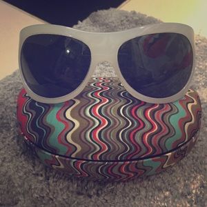 Authentic Missoni Sunglasses pearl white