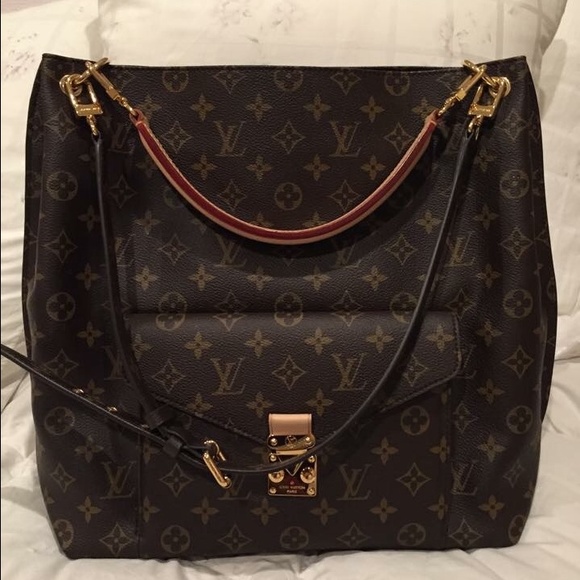 Authentic Louis Vuitton Métis