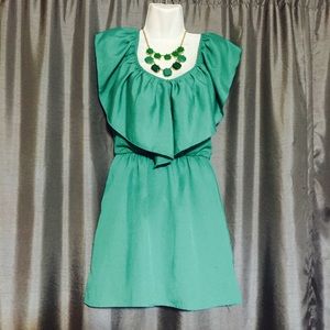 Beautiful Green Gianni Bini Dress💕