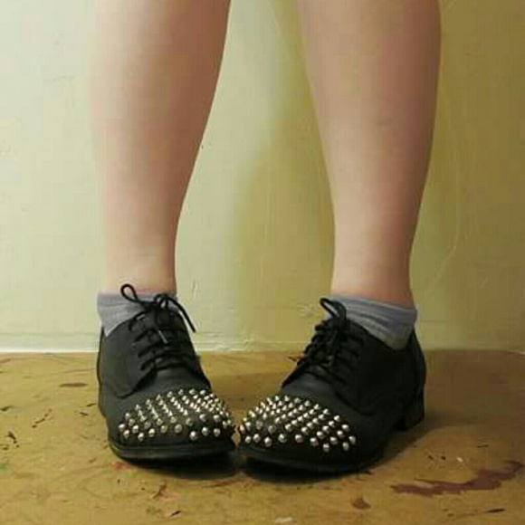 Steve Madden 'Texass' Studded Leather Oxfords
