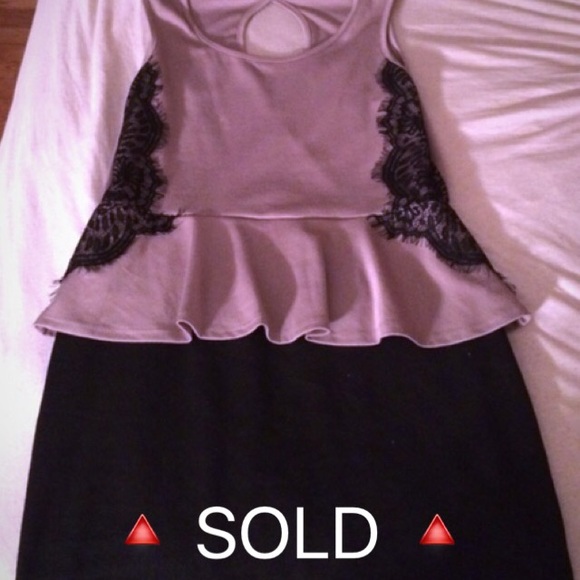 Dresses & Skirts - Date Night Dress 💗