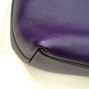 ADDITIONAL PICS - Corners of Coach Legacy Duffle