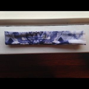 Blue and white Lululemon headband