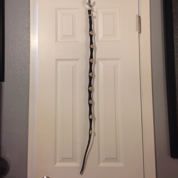 Black belt--34 inch. Not brighten