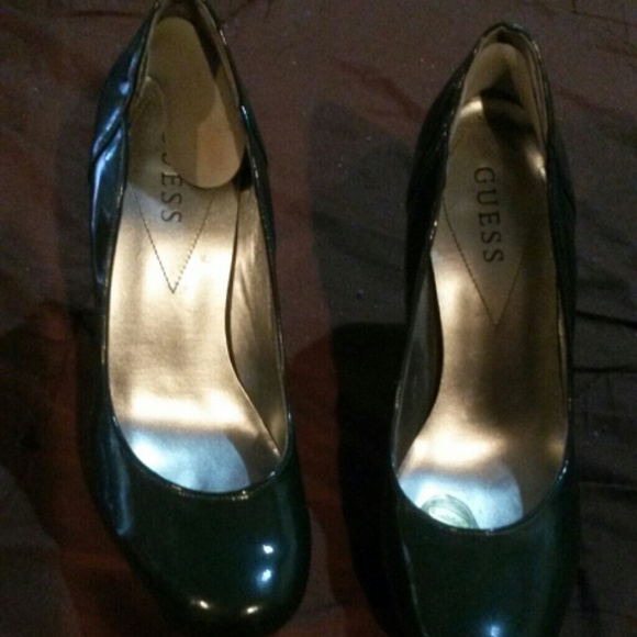 Shoes - Picture 2 of 3