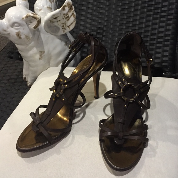 Giuseppe Zanotti brown leather sandals size 8.5 🎀