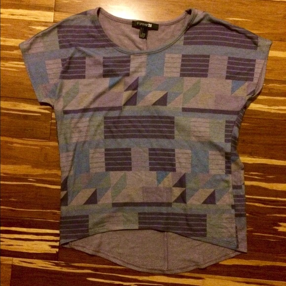 Short sleeved shirt