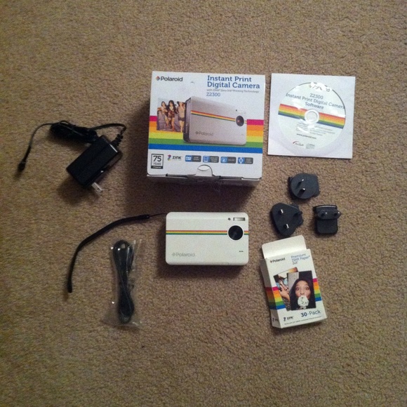 White Polaroid Digital Box