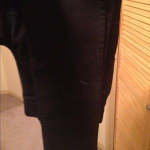 Black levi jeans