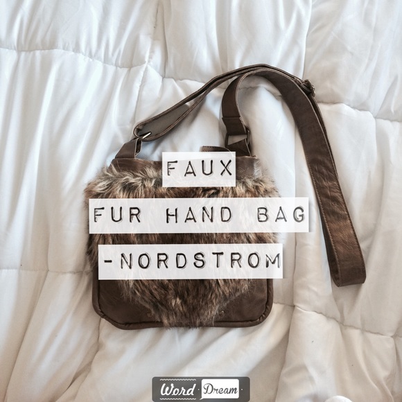 FAUX FUR HAND BAG 🐩